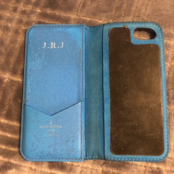 Authentic Louis Vuitton iPhone 7/8 regular case - Picture 4 of 7